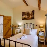 2 Bed In Nr Ulverston Oc-lcc03 בית נופש Bouth