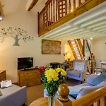 2 Bed In Nr Ulverston Oc-lcc03 * Bouth